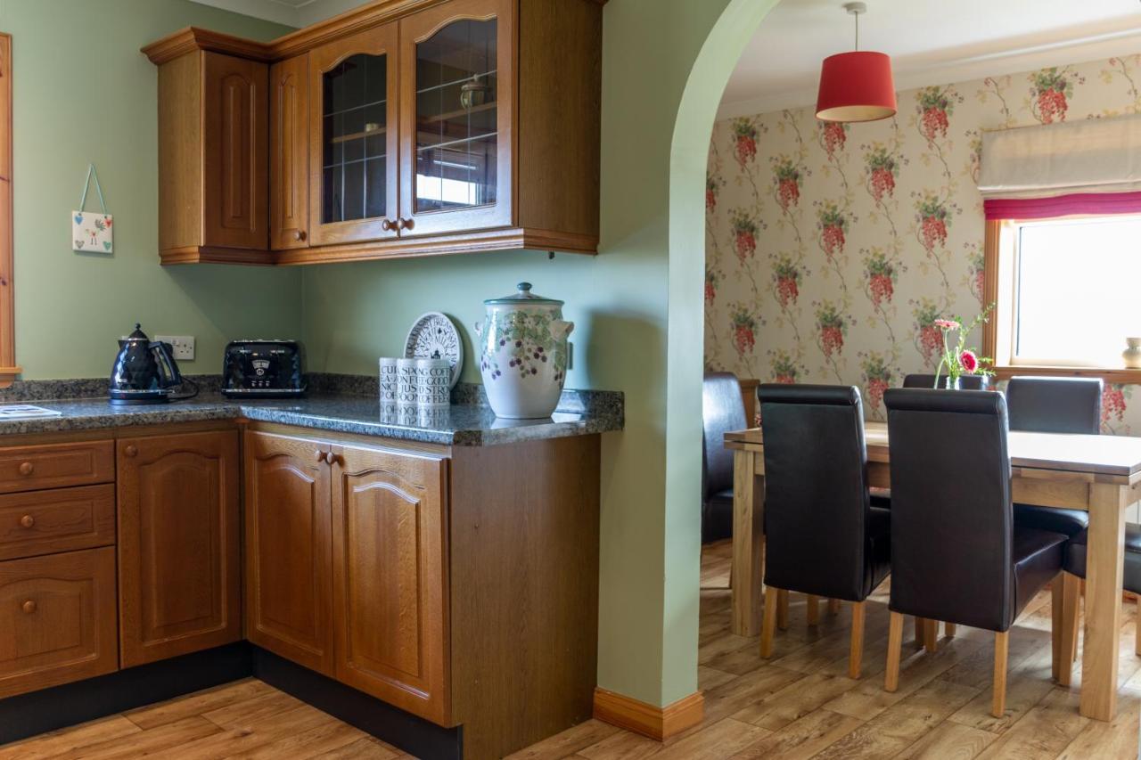 Ar Dachaigh, North Uist Paible Bagian luar foto