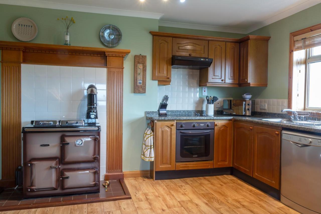 Ar Dachaigh, North Uist Paible Bagian luar foto